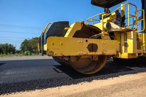 Best Asphalt Driveway Installation  in Lake City, AR